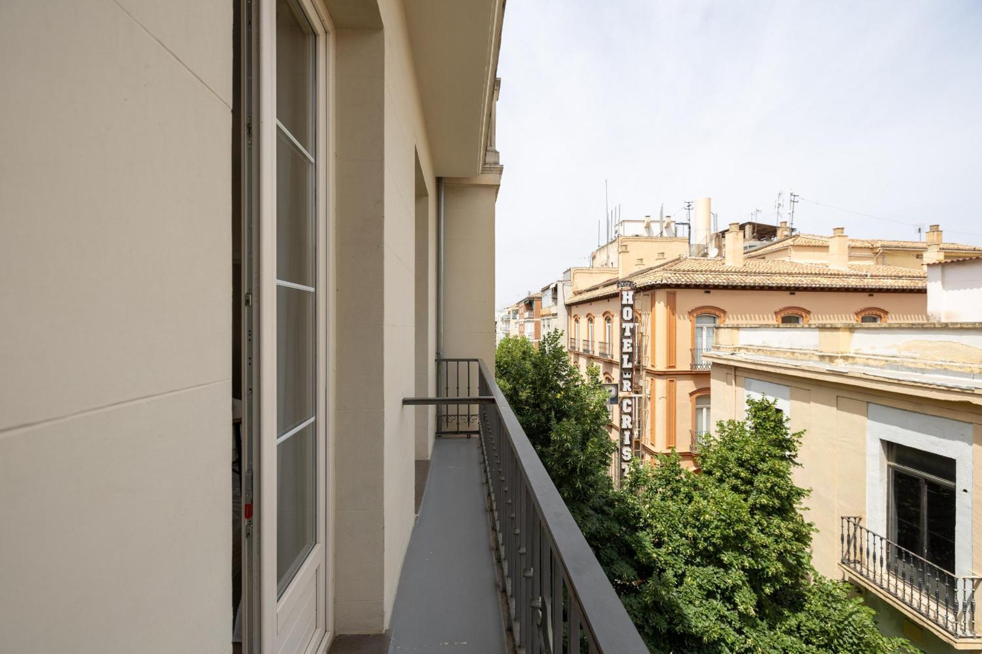 Granada Luxury Apartments — Photos 1